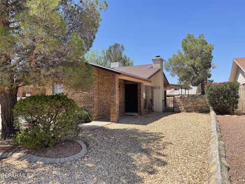 10640 Islerock Drive, El Paso, TX 79935