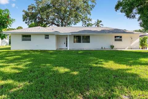 6830 2nd Street, Limestone Creek, FL 33458