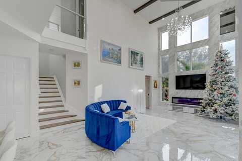 11910 Osprey Point Circle, Wellington, FL 33449