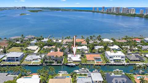 1071 Gulfstream Way, Singer Island, FL 33404