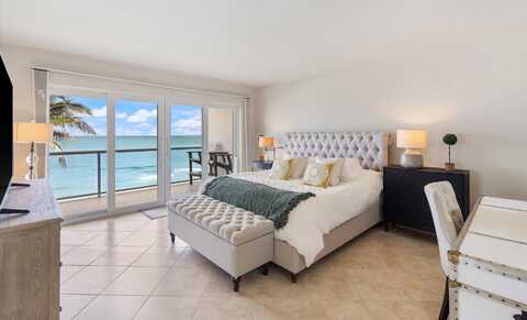 2909 S Ocean Boulevard, Highland Beach, FL 33487