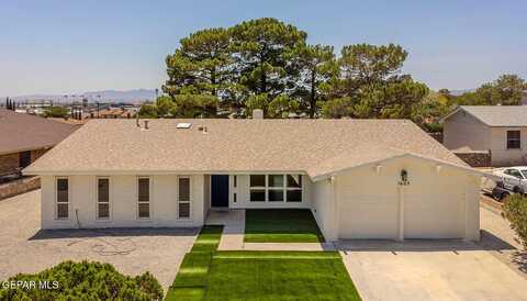 1605 LARRY WADKINS Drive, El Paso, TX 79936