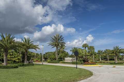 12902 Touchstone Place, Palm Beach Gardens, FL 33418