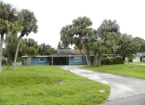 8206 Lakeland Boulevard, Fort Pierce, FL 34951