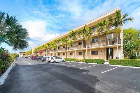 3605 S Ocean Boulevard, South Palm Beach, FL 33480
