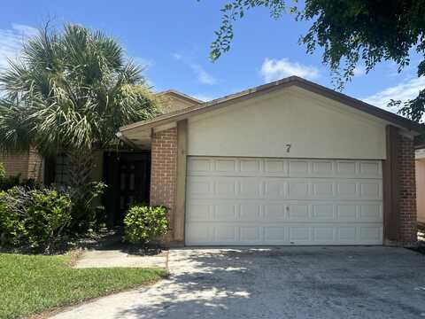 7 Islington Place, Boynton Beach, FL 33426