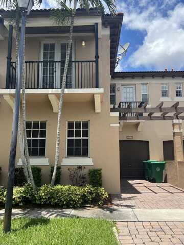 8657 Blaze Court, Davie, FL 33328
