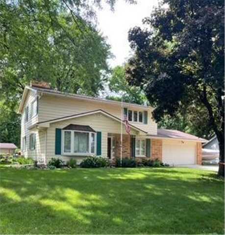 308 Ridge Road, Albert Lea, MN 56007