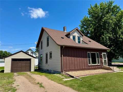 720 Fir Avenue, Bird Island, MN 55310