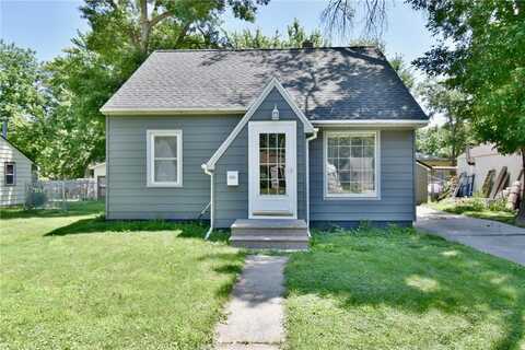 565 Clark Street NE, Hutchinson, MN 55350