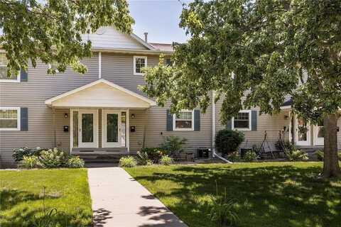 716 Stewart Avenue, Saint Paul, MN 55102