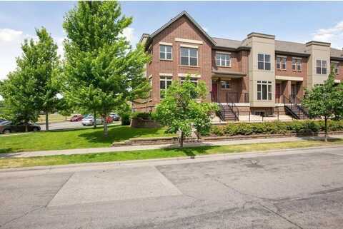 731 Victoria Street S, Saint Paul, MN 55102