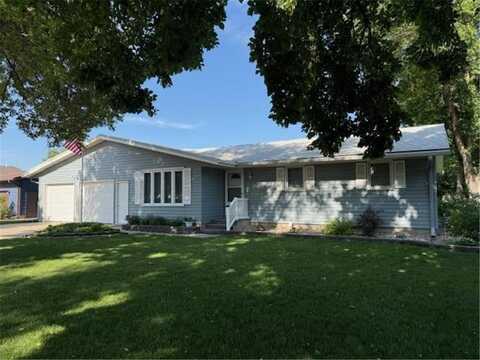 2411 Douglas Street, Windom, MN 56101