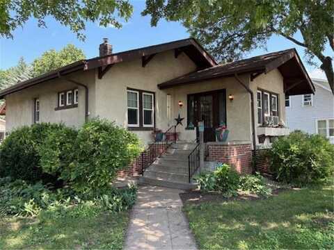 400 N 4th Street, Marshall, MN 56258