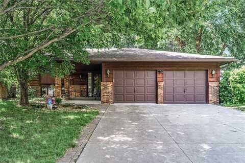 3195 Park Overlook Drive, Shoreview, MN 55126