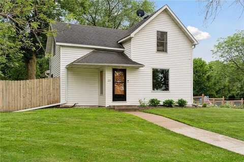 225 W Forest Street, Belle Plaine, MN 56011