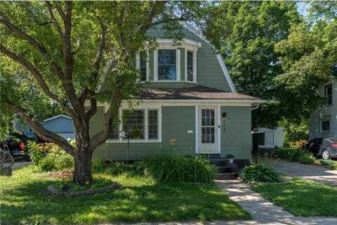 433 South Avenue, North Mankato, MN 56003