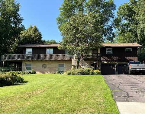 806 Highland Road, Windom, MN 56101
