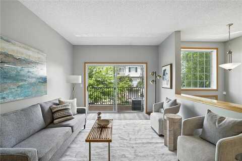 2397 Eagle Trace Ln, Woodbury, MN 55129