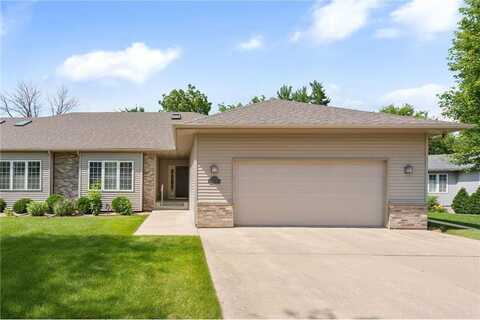 1360 Edinburgh Place NE, Owatonna, MN 55060