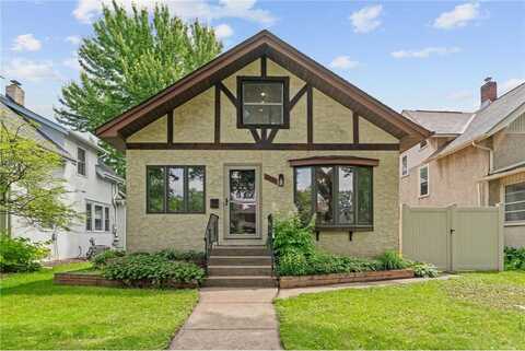 2639 Lincoln Street NE, Minneapolis, MN 55418