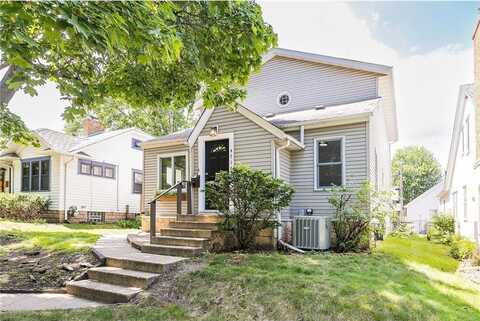 4716 30th Avenue S, Minneapolis, MN 55406