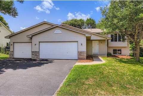 703 11th Avenue SW, Isanti, MN 55040