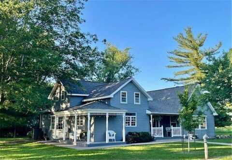 18912 620th Avenue, Rose Creek, MN 55970