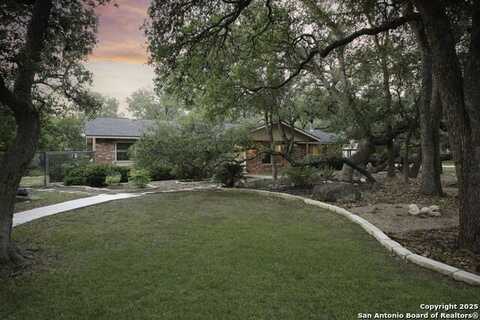 205 El Cerrito, Hollywood Park, TX 78232