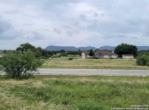 118 Copper Sage CT, Kingsland, TX 78639
