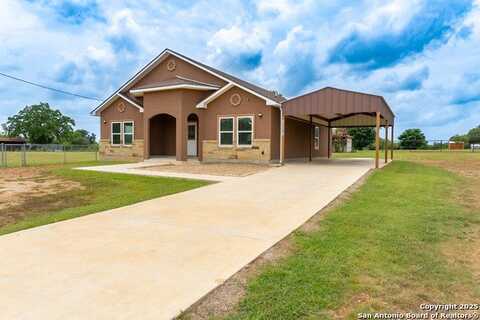 18687 Rolling Meadow, Lytle, TX 78052