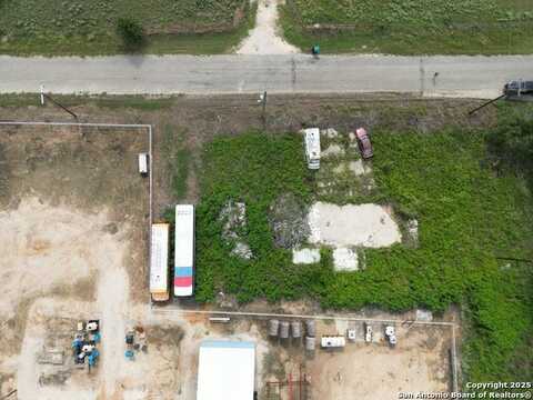 5250 Nash Creek Road, Kingsbury, TX 78638