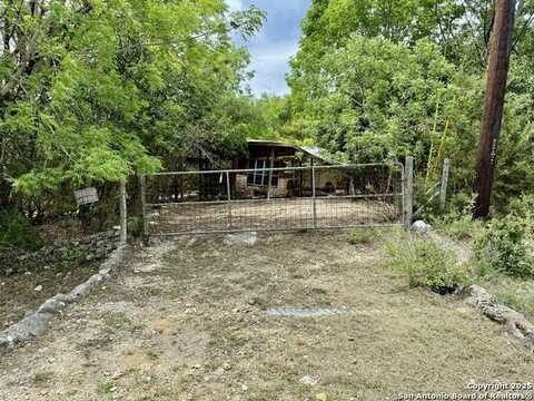 117 Deveraux, Canyon Lake, TX 78133