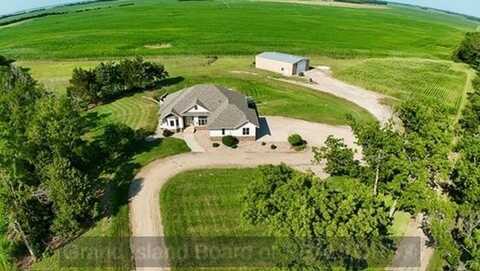 1505 W Road, Central City, NE 68826