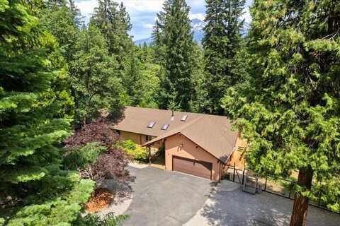 848 Mac Lane, Mount Shasta, CA 96067