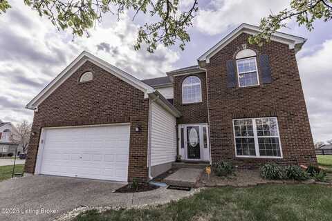 5928 Saddle Blanket Dr, Louisville, KY 40219