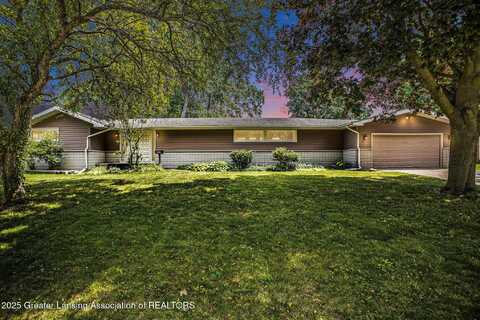 807 Riverside Drive, Portland, MI 48875