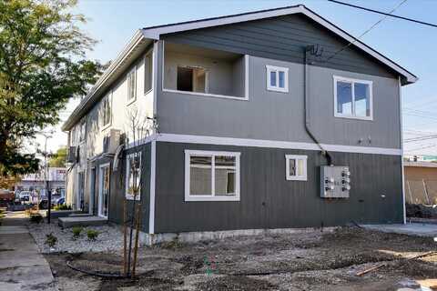 3002 N Crestline St, Spokane, WA 99207