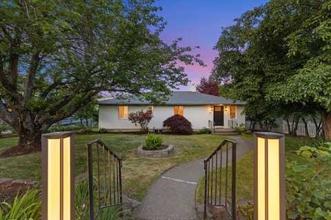 921 S Wright Blvd, Liberty Lake, WA 99019