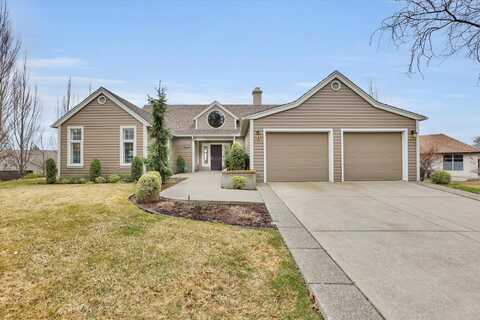 4916 S St Andrews Ln, Spokane, WA 99223