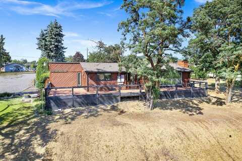 3425 E Upriver Dr, Spokane, WA 99217