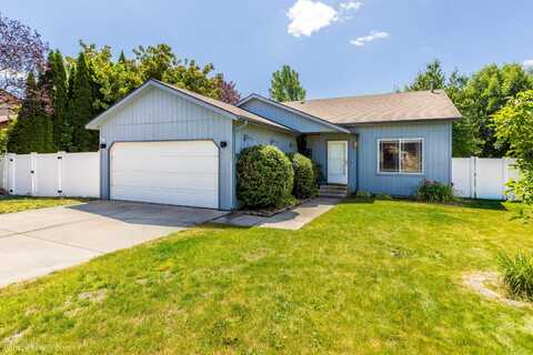 19322 E Flat Rock River Ln, Greenacres, WA 99016
