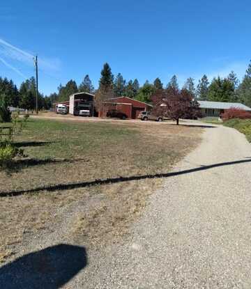 28211 N Cottonwood Rd, Chattaroy, WA 99003