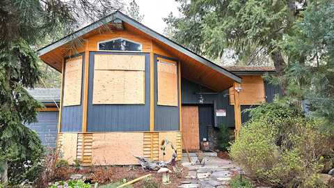 5817 W Houston Ave, Spokane, WA 99208