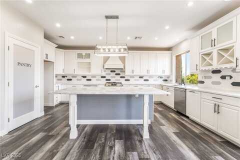 11825 Arenoso Drive, Las Vegas, NV 89138