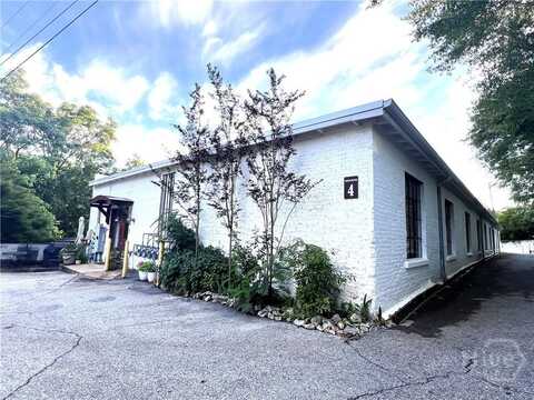 585 White Circle, Athens, GA 30605