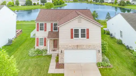3244 Pine Run Dr, Swartz Creek, MI 48473