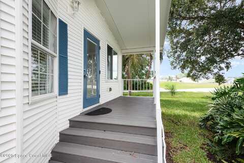 584 Lake Drive, Titusville, FL 32780