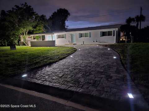 702 Lund Circle, Melbourne, FL 32901