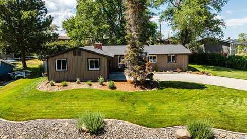 606 Kearney Avenue, Buffalo, WY 82834